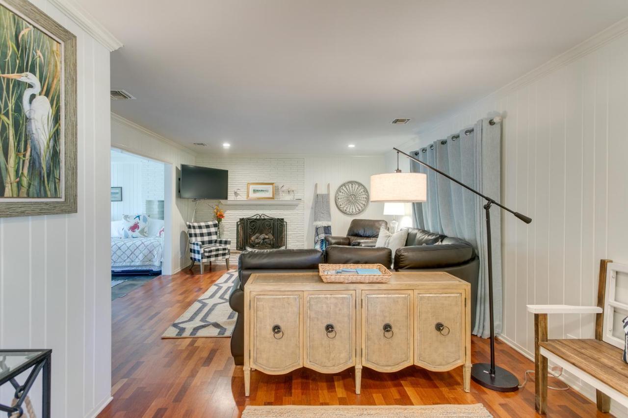 Spacious St Simons Island Vacation Rental With Pool! St. Simons Island Εξωτερικό φωτογραφία