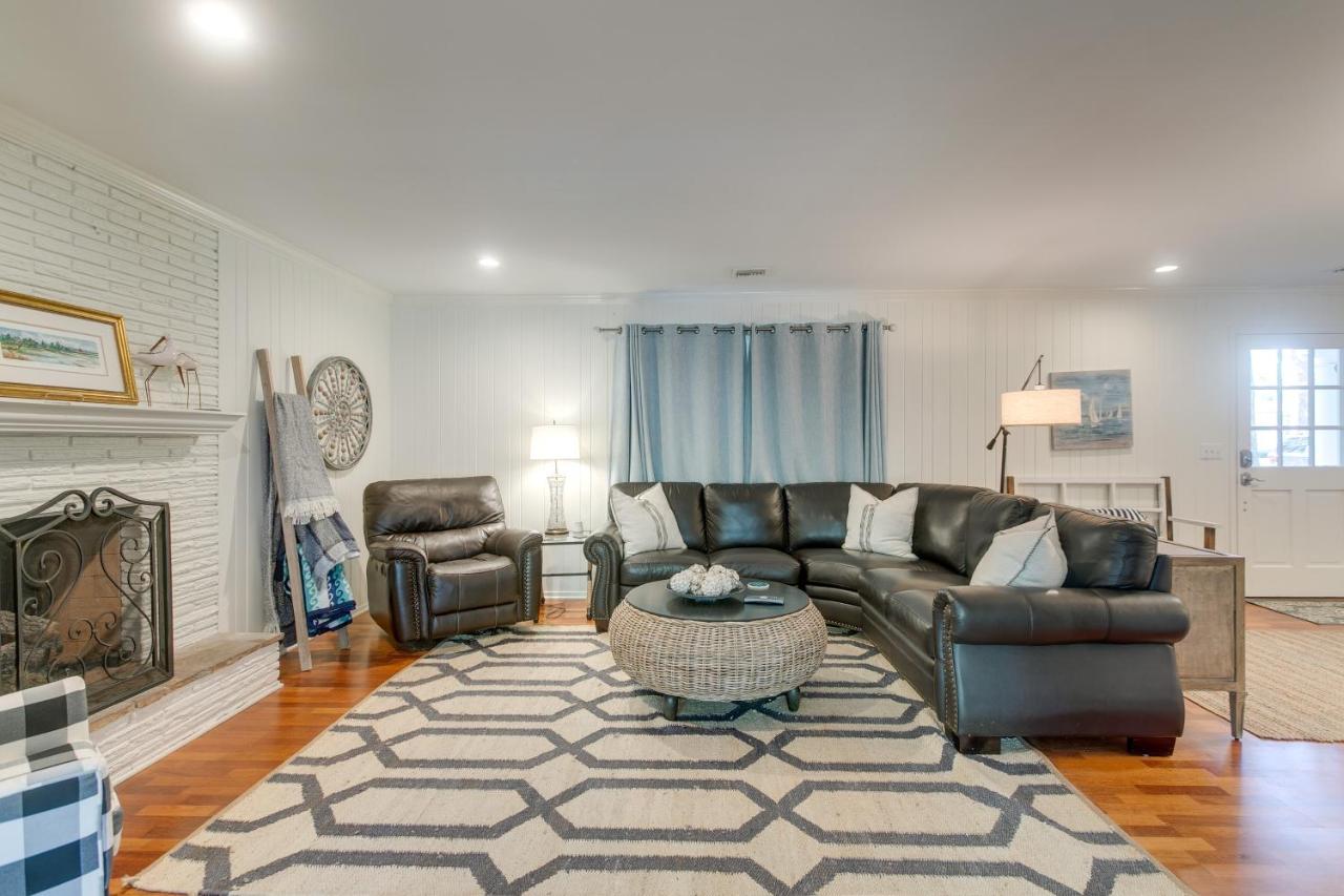 Spacious St Simons Island Vacation Rental With Pool! St. Simons Island Εξωτερικό φωτογραφία