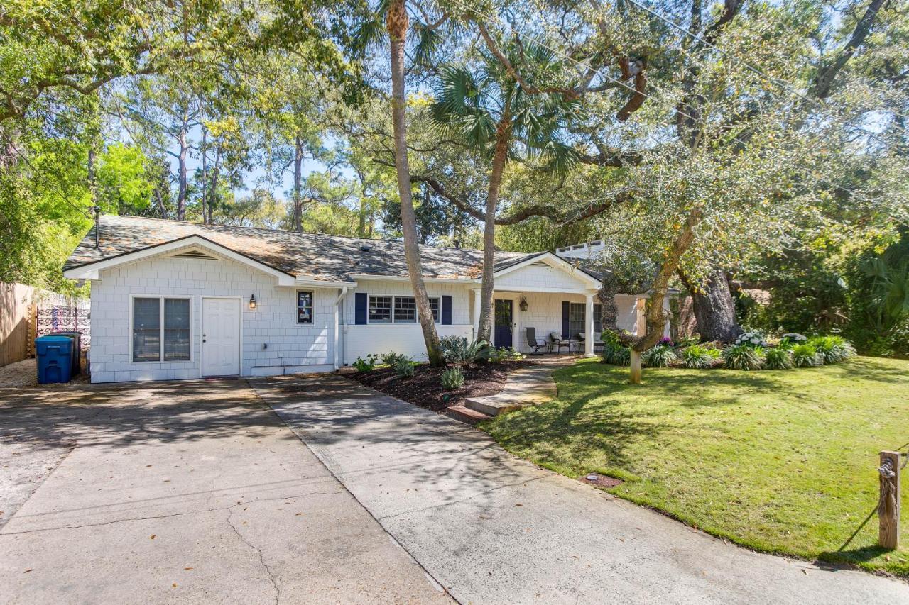 Spacious St Simons Island Vacation Rental With Pool! St. Simons Island Εξωτερικό φωτογραφία
